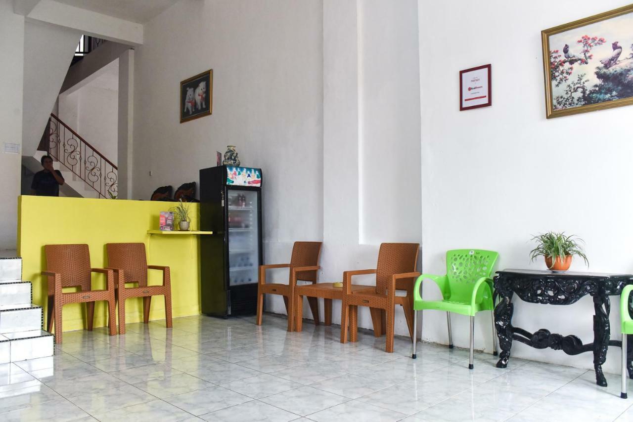 Reddoorz Near Sultan Hasanuddin Airport 2 Hotell Makassar Eksteriør bilde